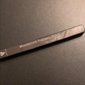Younique Precision Pencil Lipliner
